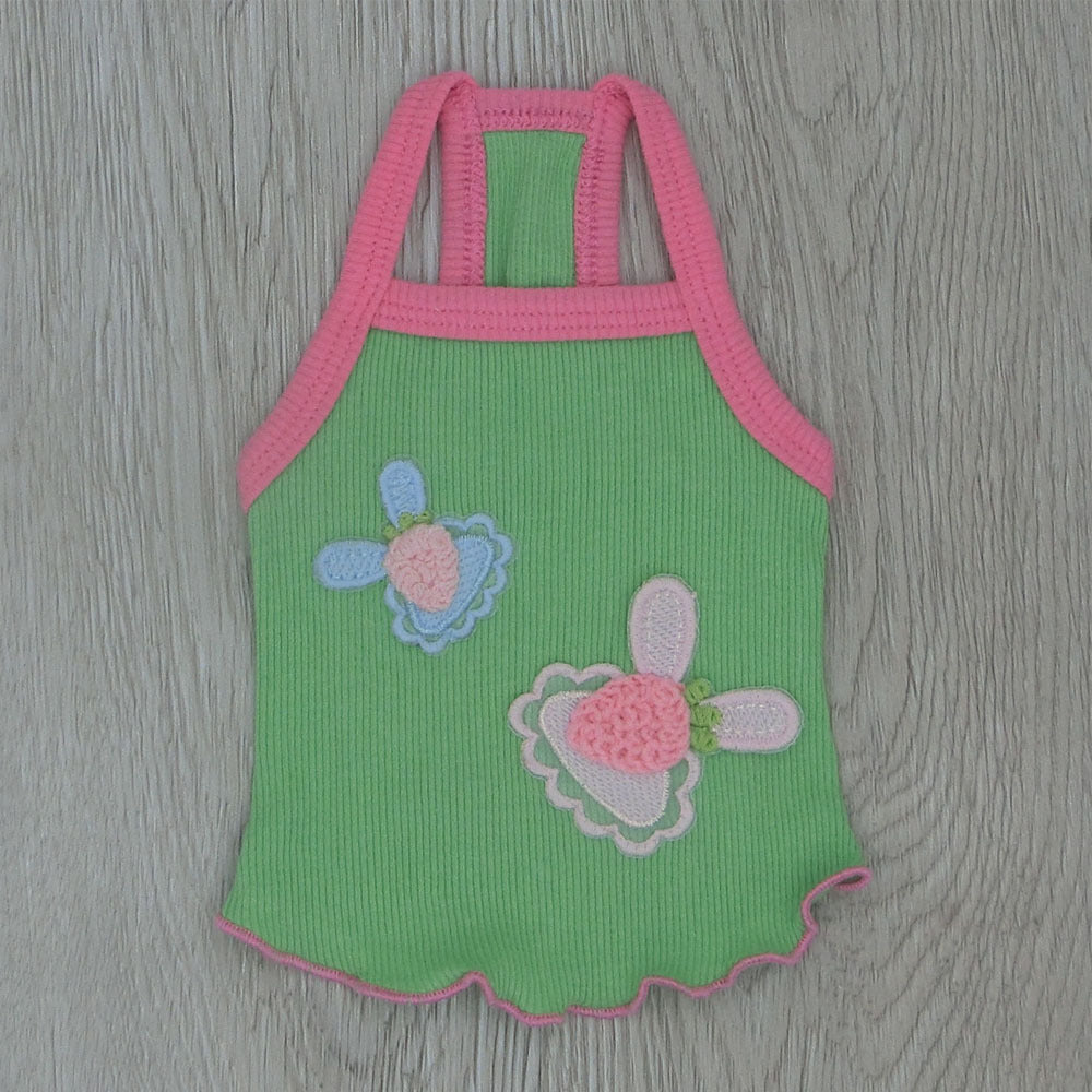 Radish-Themed Clothing for Cats