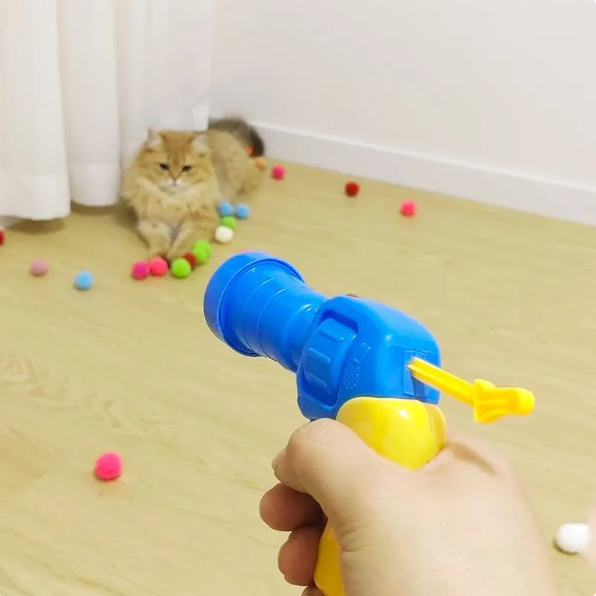 Cat Pom-Pom Blaster