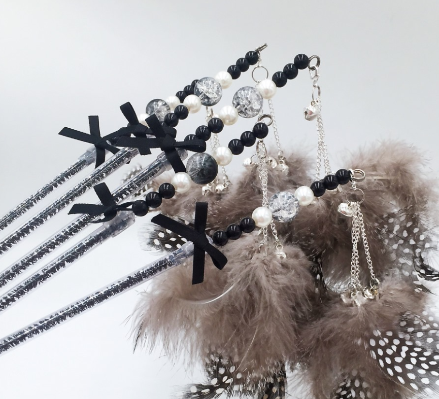Feathered Long Cat Teaser Stick - Cat Toy